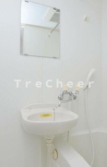 クラウンズコート羽沢の浴室