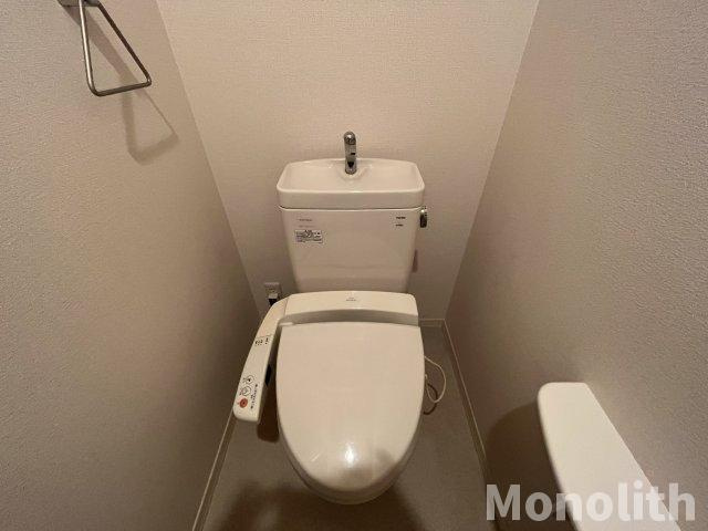 グロリオーサのトイレ