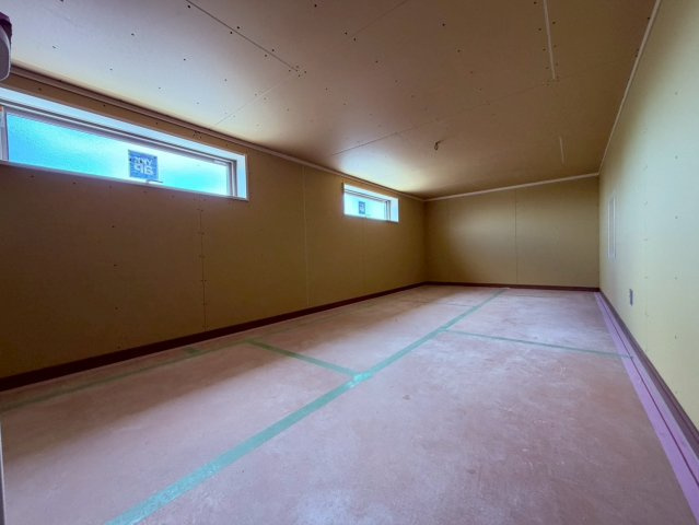 【収納】 | 東久留米市南町４丁目　新築戸建て | 【建築中】普段使わない荷物の収納に便利な小屋裏収納です