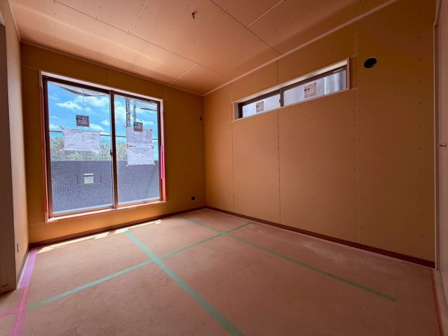 【洋室】 | 東久留米市南町４丁目　新築戸建て | 【建築中】プライベート時間を快適に過ごせる洋室です