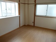 【内装】 | シティハイツ沖 | 内装は落ち着いています
