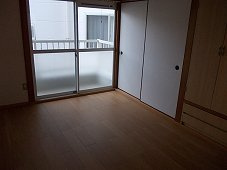 【内装】 | シティハイツ沖 | 明るい色調の室内です