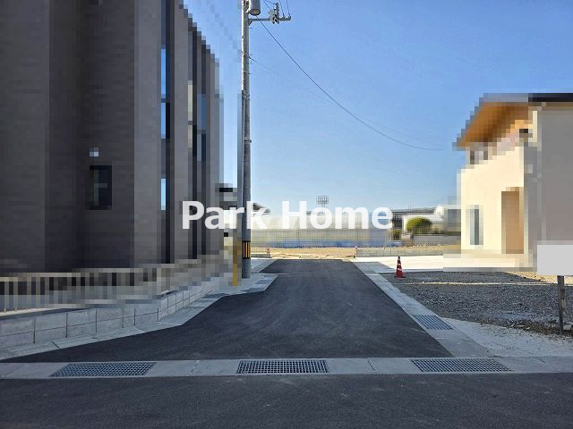 高知市鴨部上町 4号地-建築条件付き-売土地の前面道路含む現地写真