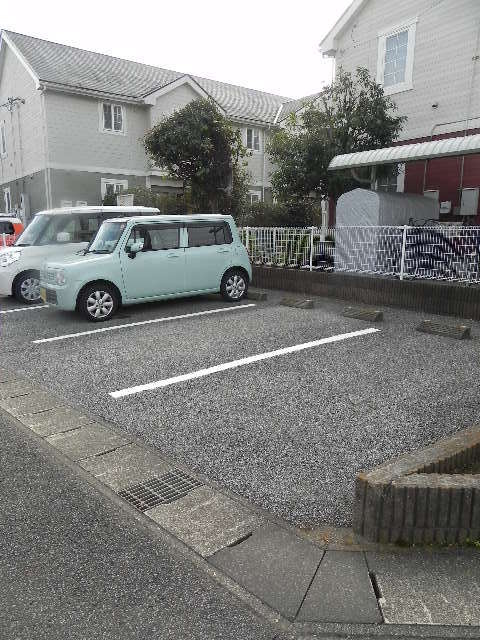 ソレアードヒルズＢの駐車場|駐車場