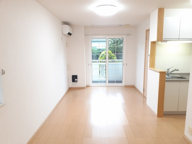 ジェルメ　グランツの居間・リビング|居室・リビング