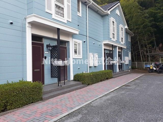 ライジングヒルズのエントランス|きれいなエントランスも魅力的★