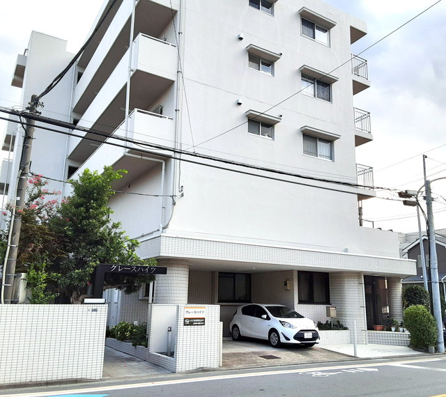 グレースハイツ