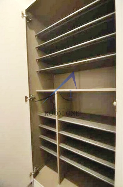 フォレストコートＣ棟の収納|シューズボックスです。