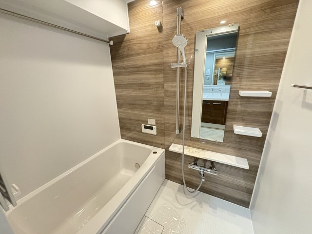 プリオーレ美山台１番館の浴室