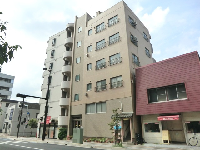 加来ビルの外観