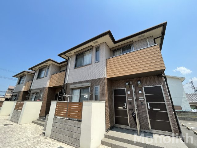 フォーチュン和泉の外観