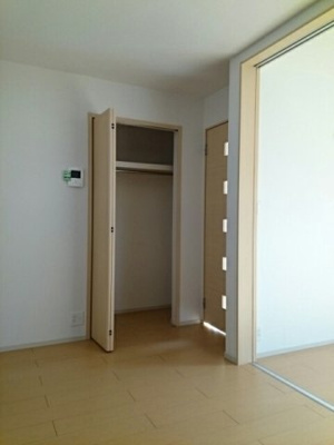 【内装】 | エレガント・サニーヒル | 明るい室内です