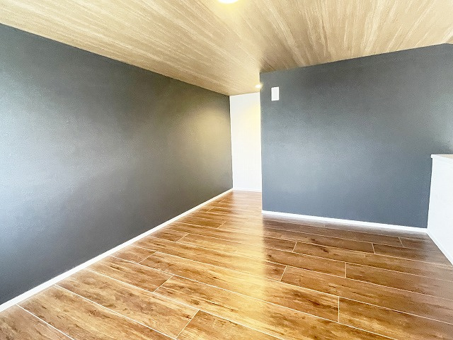 【居間・リビング】 | RMF_アールエムエフ | リビングの上のロフト