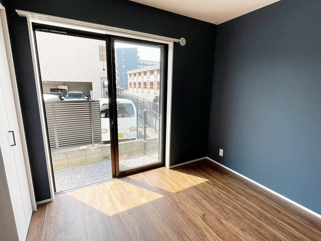 【洋室】 | RMF_アールエムエフ | 明るい洋室です