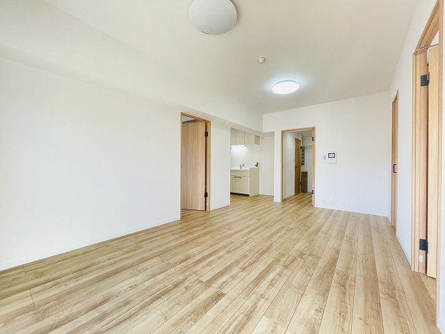 【居間・リビング】 | ライオンズマンション大橋第2