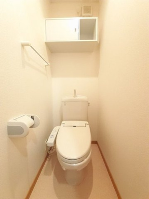 【トイレ】 | アルカディア山越 | シンプルで使いやすいトイレです