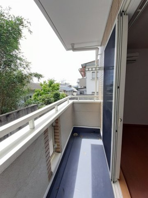 【バルコニー】 | アルカディア山越 | バルコニーがあります