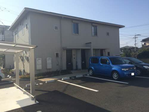 フォーサイト出仲間　Ｂ棟の駐車場