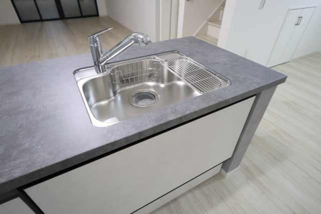 《仲介手数料無料》朝霞市根岸台２丁目6-8新築一戸建てKEIAI GRACEのキッチン