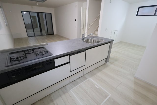 《仲介手数料無料》朝霞市根岸台２丁目6-8新築一戸建てKEIAI GRACEのキッチン