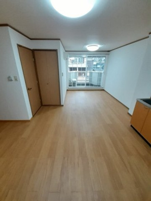 【居間・リビング】 | サンモール・エル | リビングです