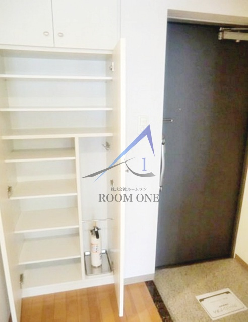 エスコート東日本橋の玄関|玄関です。