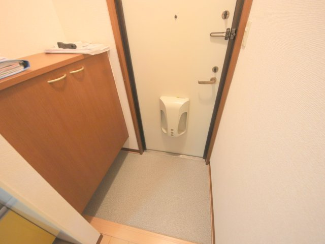 サンロイヤルⅠの玄関