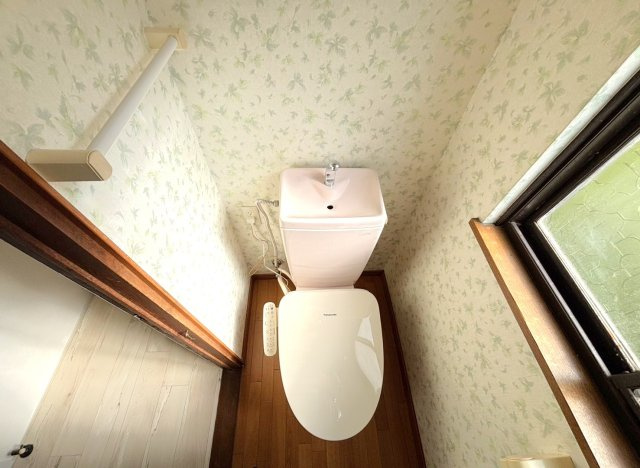 矢野西3丁目戸建のトイレ