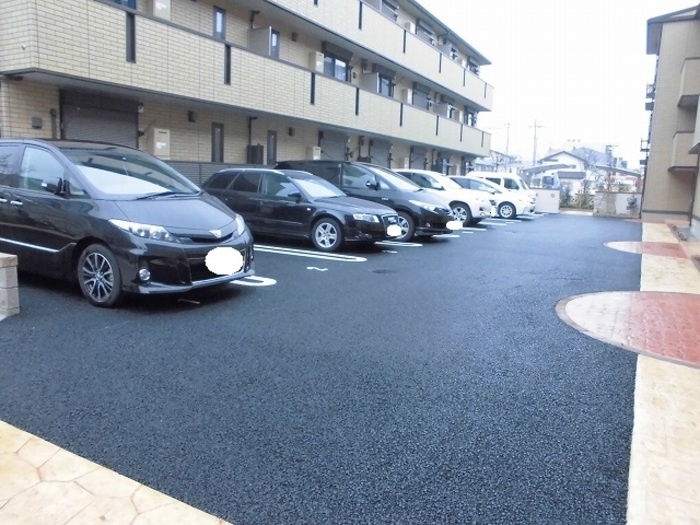 ロイヤルティアラⅤ・Ⅵ　Ⅵの駐車場