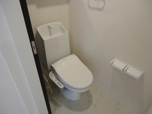 グランコートのトイレ|シャワー付トイレ（イメージ）