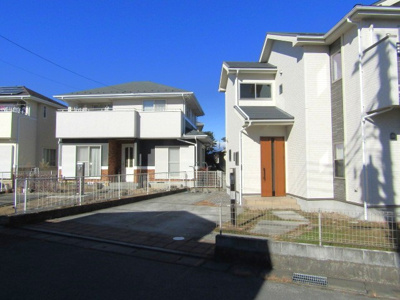 【駐車場】 | 中古戸建　甲斐市篠原 | カースペースがあります