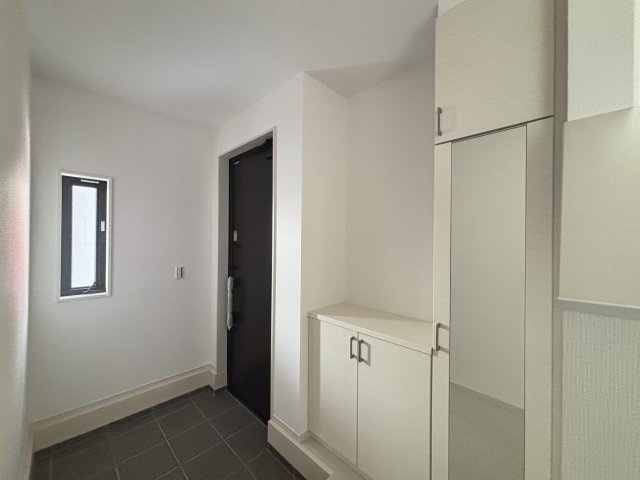 天白区一本松1期｜名古屋市の戸建ならホームアップの洋室|２面採光の日当りの良い洋室