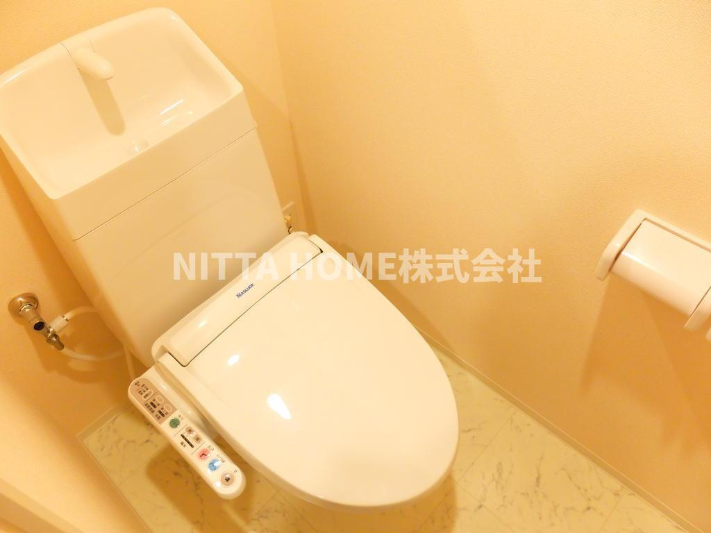 丹波篠山市宇土の賃貸マンションのトイレ|ウォシュレット付トイレです( ^)o(^ )