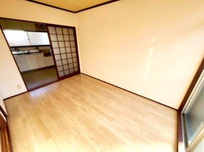 【居間・リビング】 | 上田ハイツ