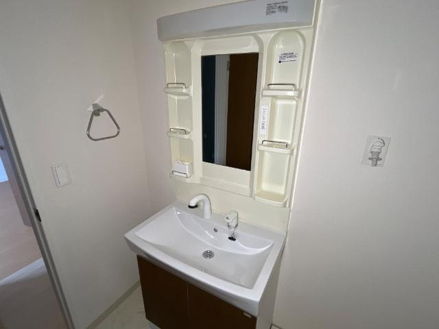 ツリー　フィールドの洗面所|洗髪洗面化粧台