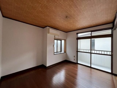 【寝室】 | 三栄ハイツ