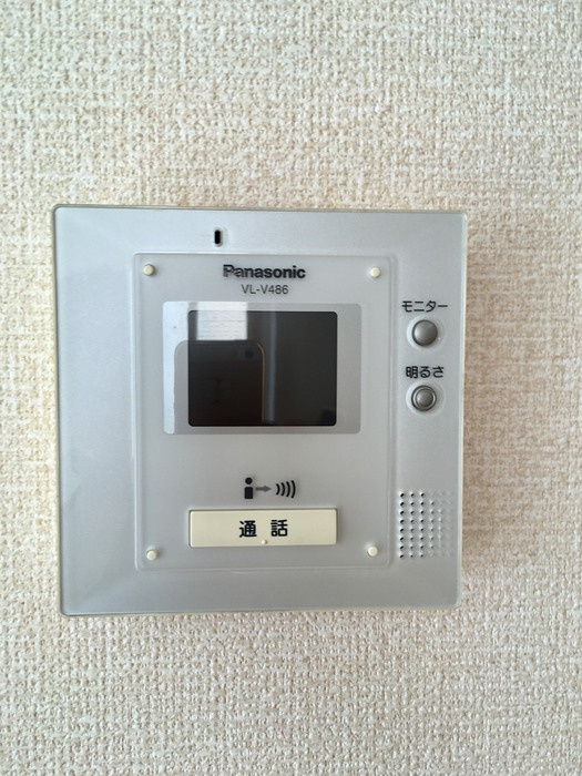 メゾンクオーレ Ｂのセキュリティ|ＴＶインターホン