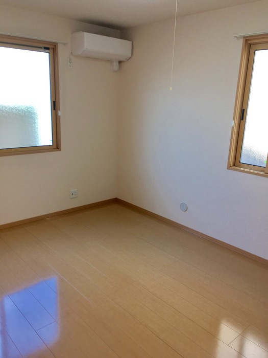 メゾンクオーレ Ｂの内装|北洋室