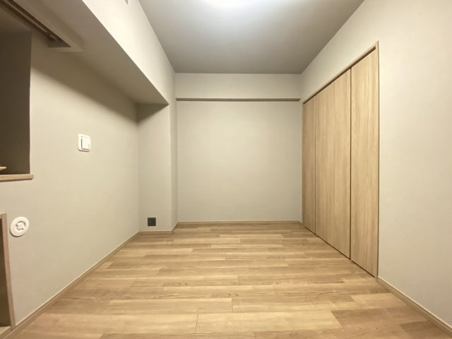 【洋室】 | クリオ横浜西口弐番館 | 北側約6帖洋室