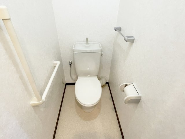 【トイレ】 | カーサフェリーチェ淡海 | 同物件別室