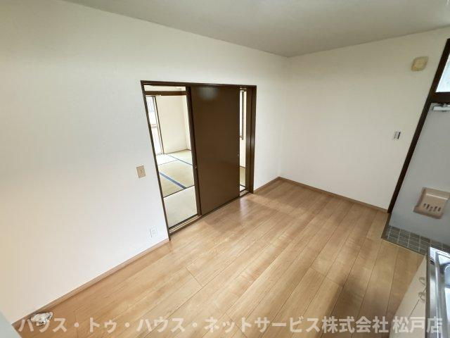 第二エンゼルコーポの洋室