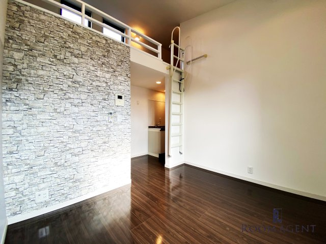 プレシオールの内装