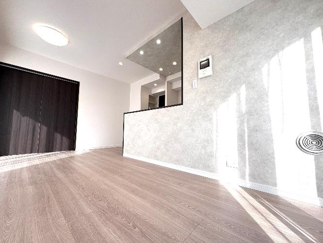 立川市錦町１丁目の中古マンションの居間・リビング