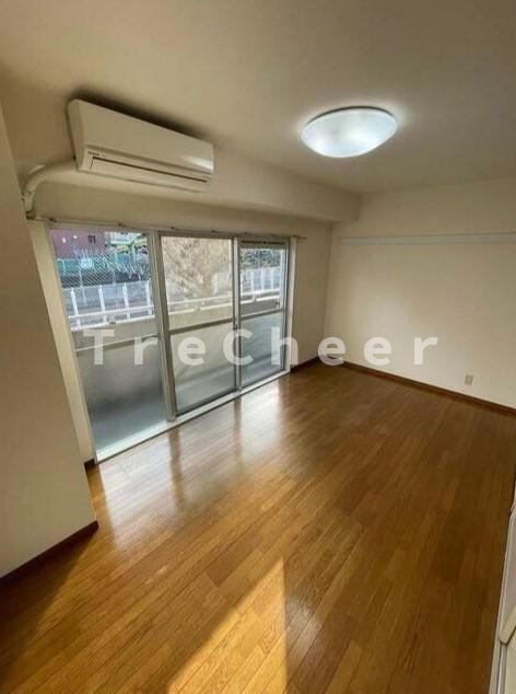 パール上池袋の居間・リビング