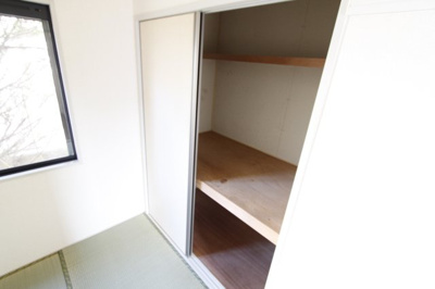 【収納】 | ラフィーネ當麻弐番館Ｄ