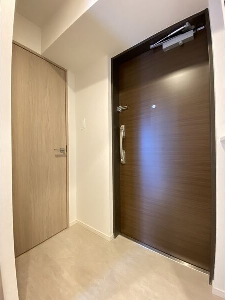 スプランディッド大須門前町の玄関