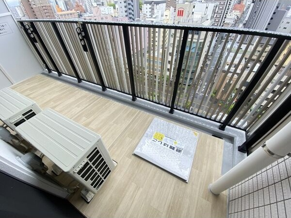 スプランディッド大須門前町のバルコニー