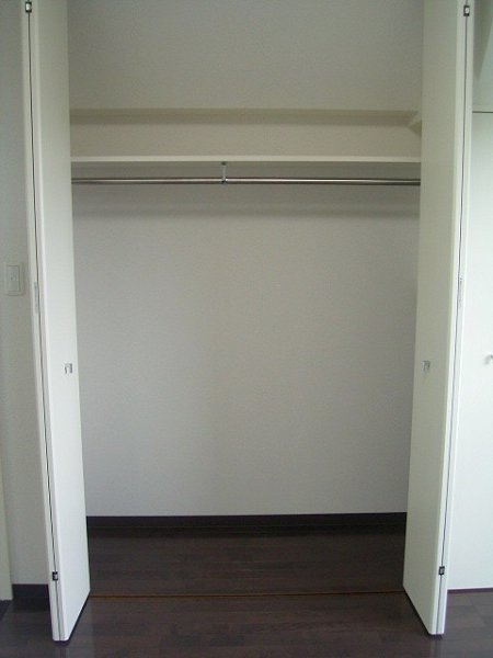 新品家具付きマンション高円寺北20(KaGood東京)の収納