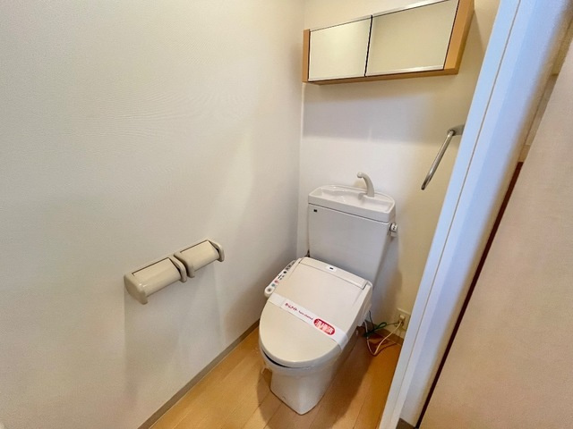 エル・アールのトイレ|シャワー付トイレ