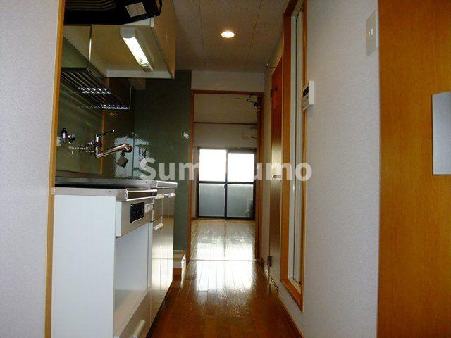 ロイヤル日赤通の玄関